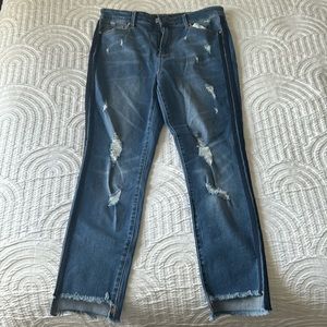 Jeans with side stripes